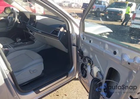 2021 Audi Q5 Premium Plus 45 Tfsi Quattro S Tronic из США, поврежденный, VIN WA1BAAFY3M2128360